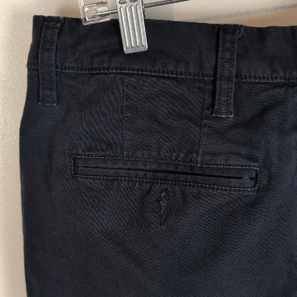 UNTUCKit St. Vincent Shorts - Picture 7 of 13